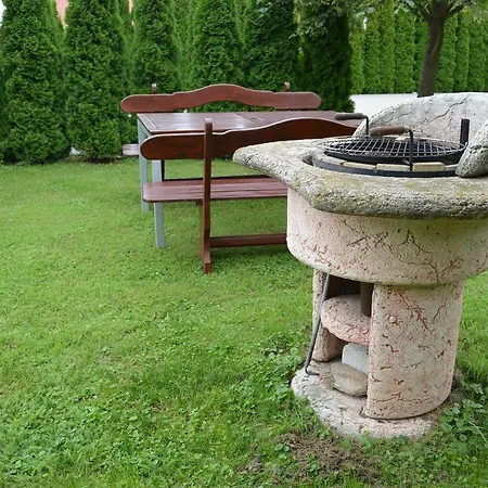 Apartman Lovasi شقة Bük