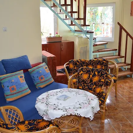 Apartman Lovasi شقة