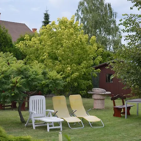 Apartman Lovasi شقة Bük
